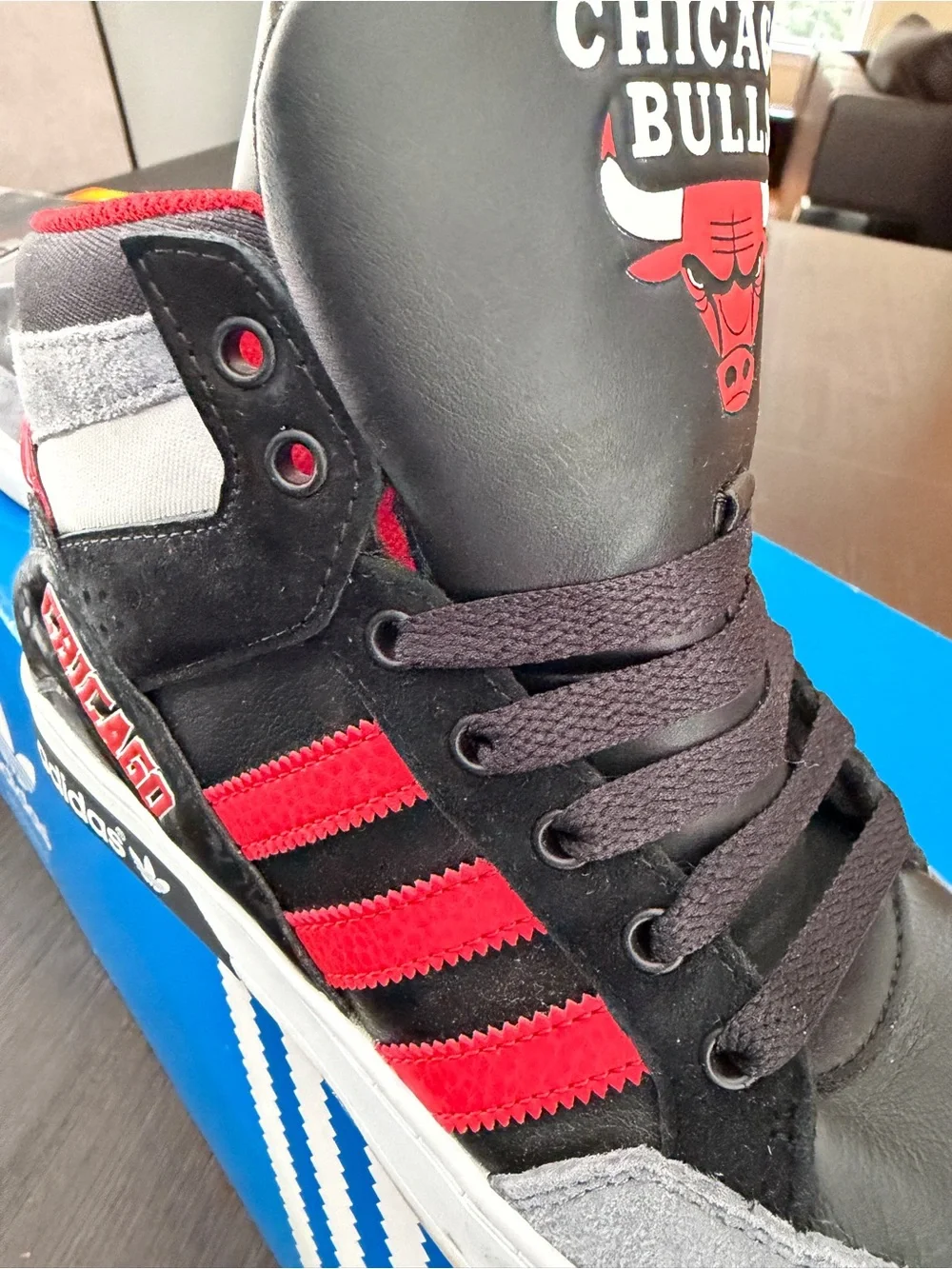 Adidas Chicago Bulls High-Top Sneakers - Black/Red/Grey/White